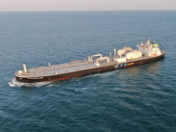 110000吨双燃料油船